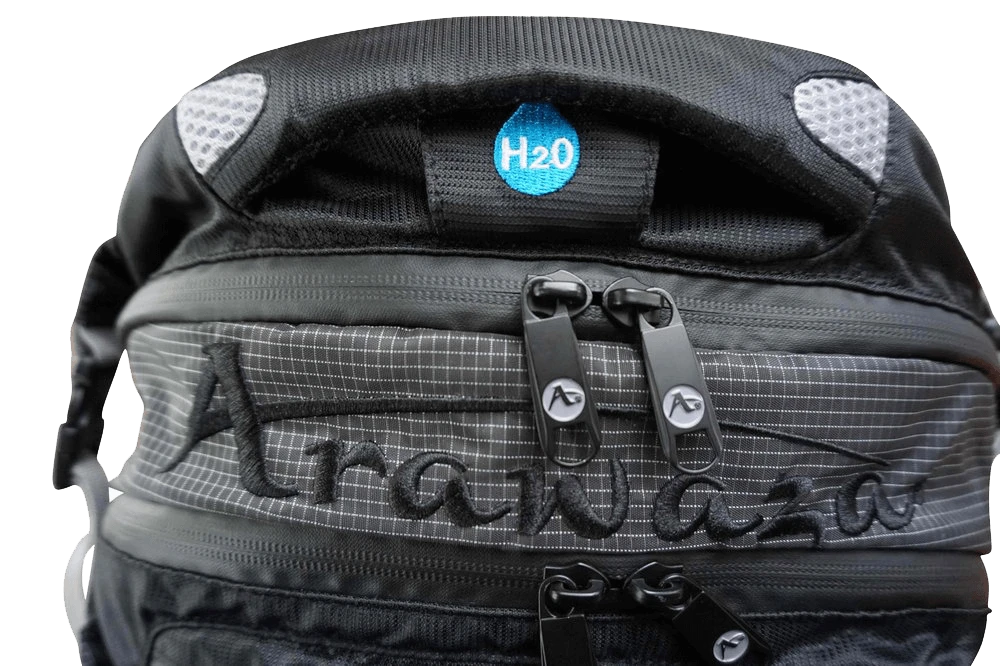 back_pack_preta_9 back_pack_preta_9